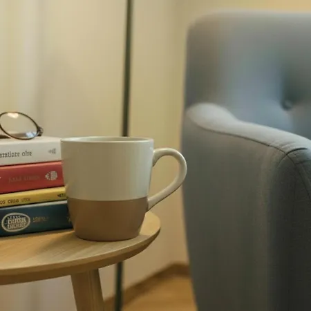Stylish Persian Blue With Private Bath And Wifi Apartmán Terst