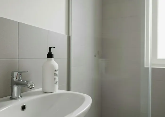 Daire Stylish Persian Blue With Private Bath And Wifi Trieste